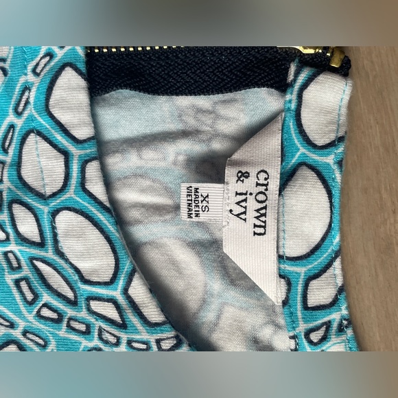 Crown & Ivy Dress in Turquoise with Turtle Print in Black and White Size Small - Picture 3 of 6